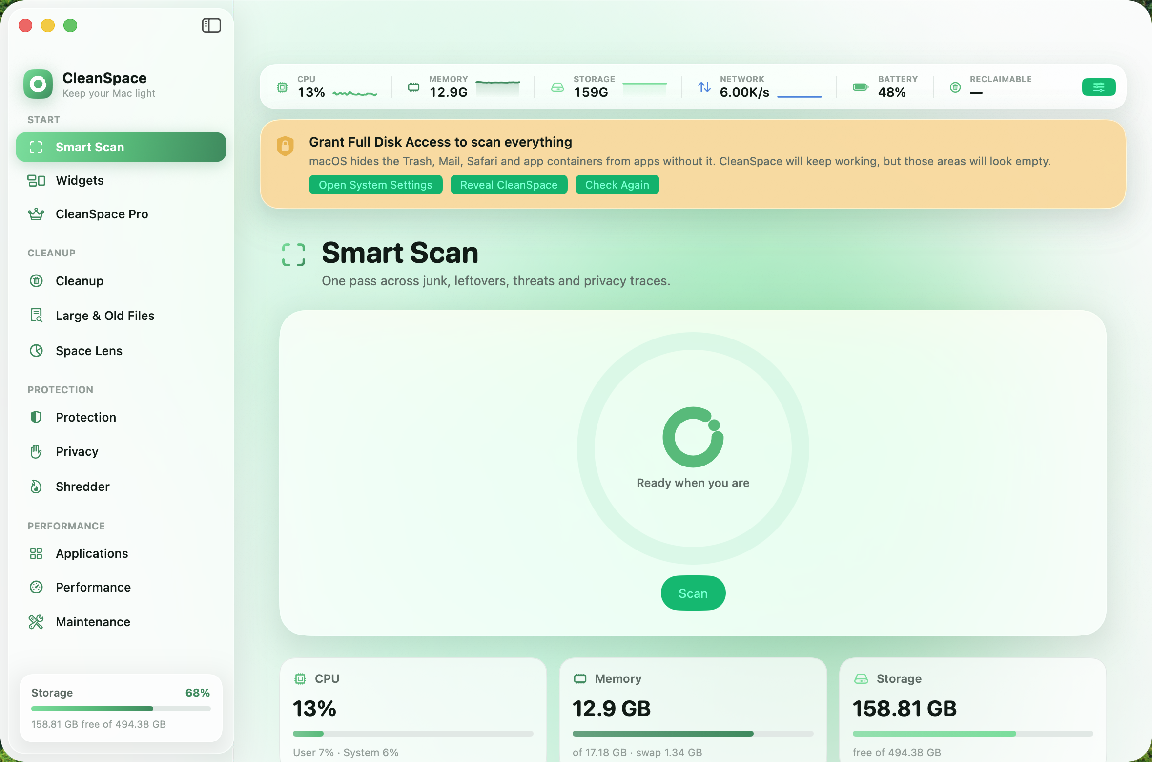 The CleanSpace window showing Smart Scan, with live CPU, memory, storage and network readouts across the top.